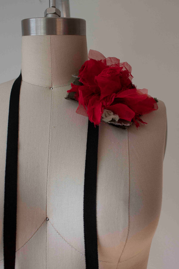 N° 44 crushed bloom wraparound accessory - ume red - M