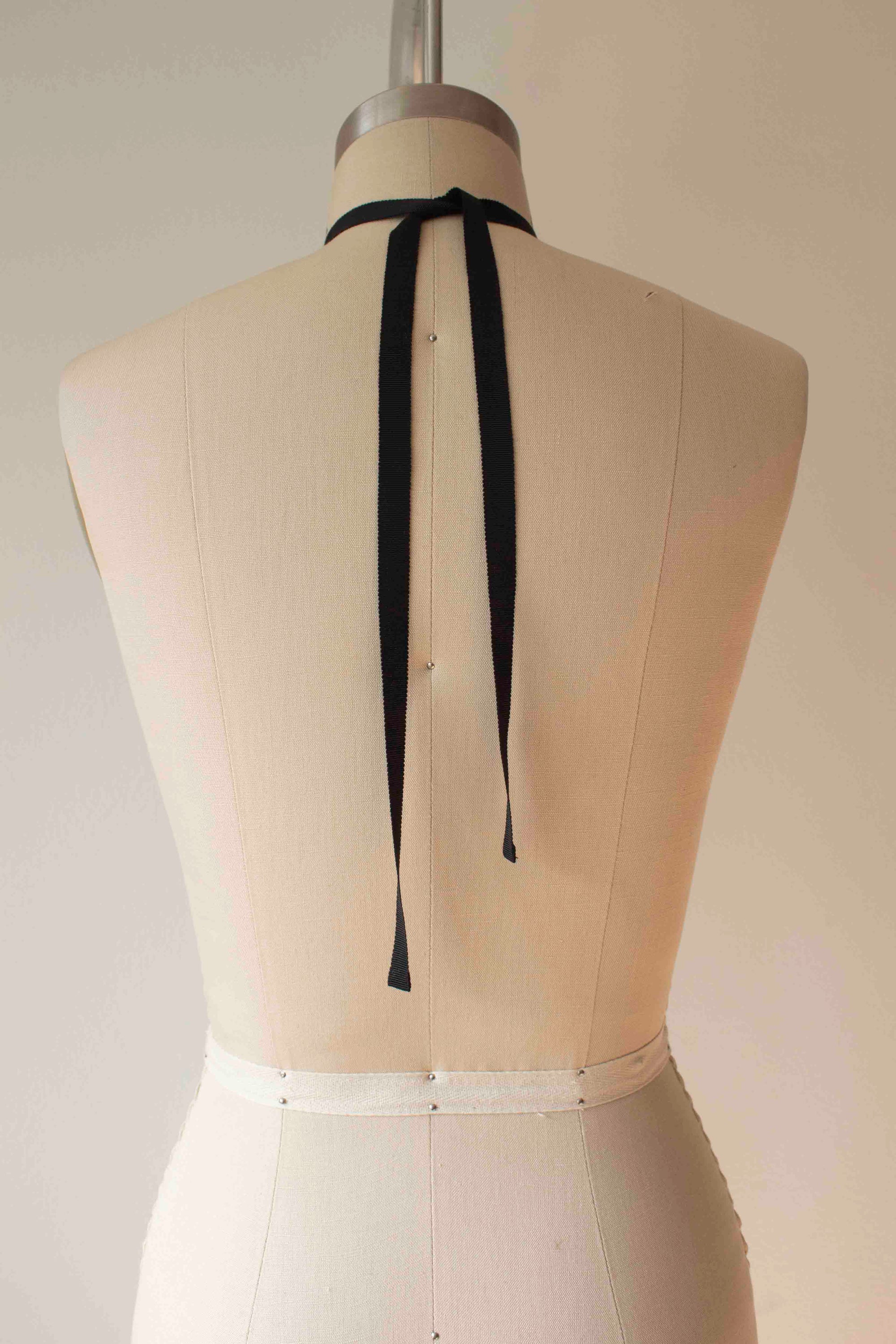N° 44 crushed bloom tie - ume red - M