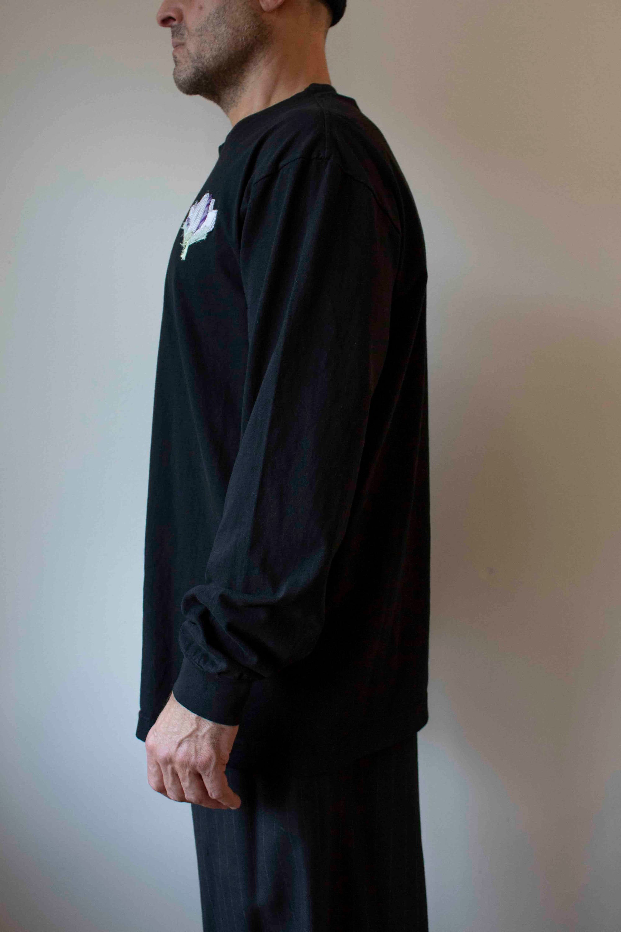 N° 355 pressed flower long sleeve T-shirt - sumi black/fuji lilac