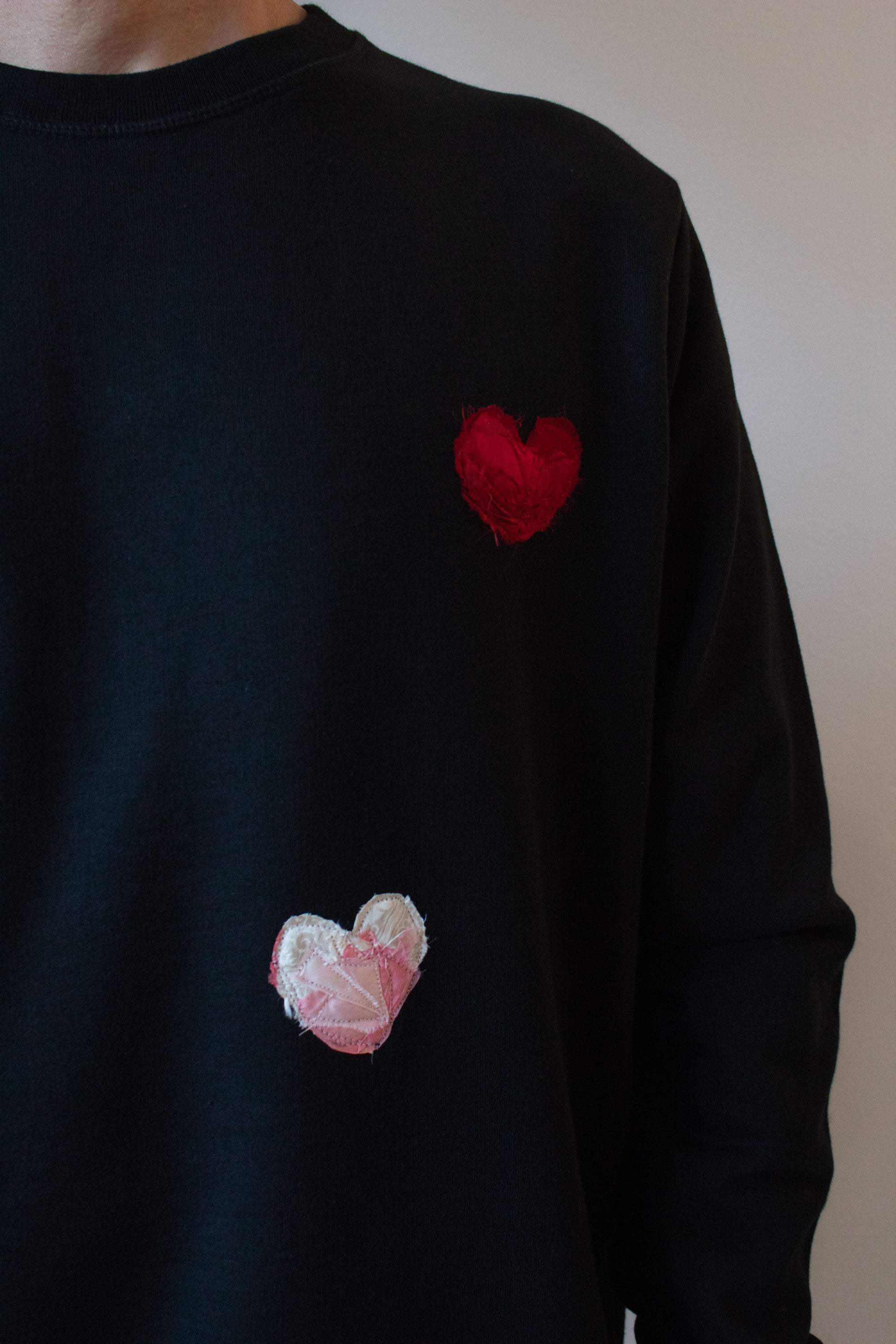 N° 356 pressed heart heavyweight brushed sweatshirt - sumi black