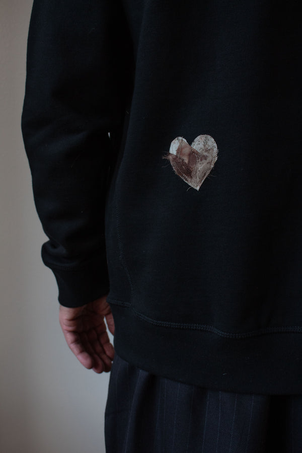 N° 356 pressed heart heavyweight brushed sweatshirt - sumi black