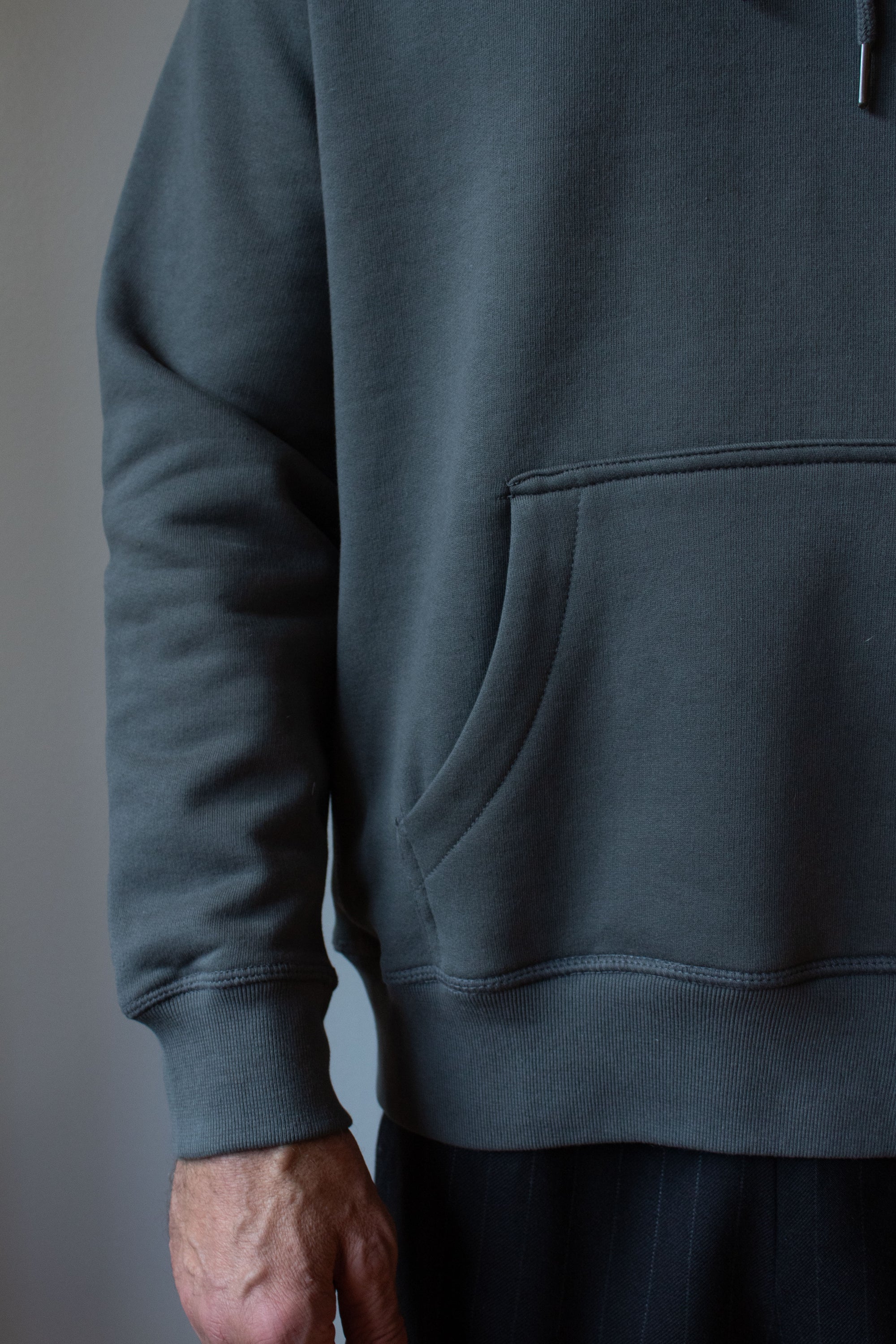 N° 306 pressed flower heavyweight brushed hoodie - serow grey/fuji lilac