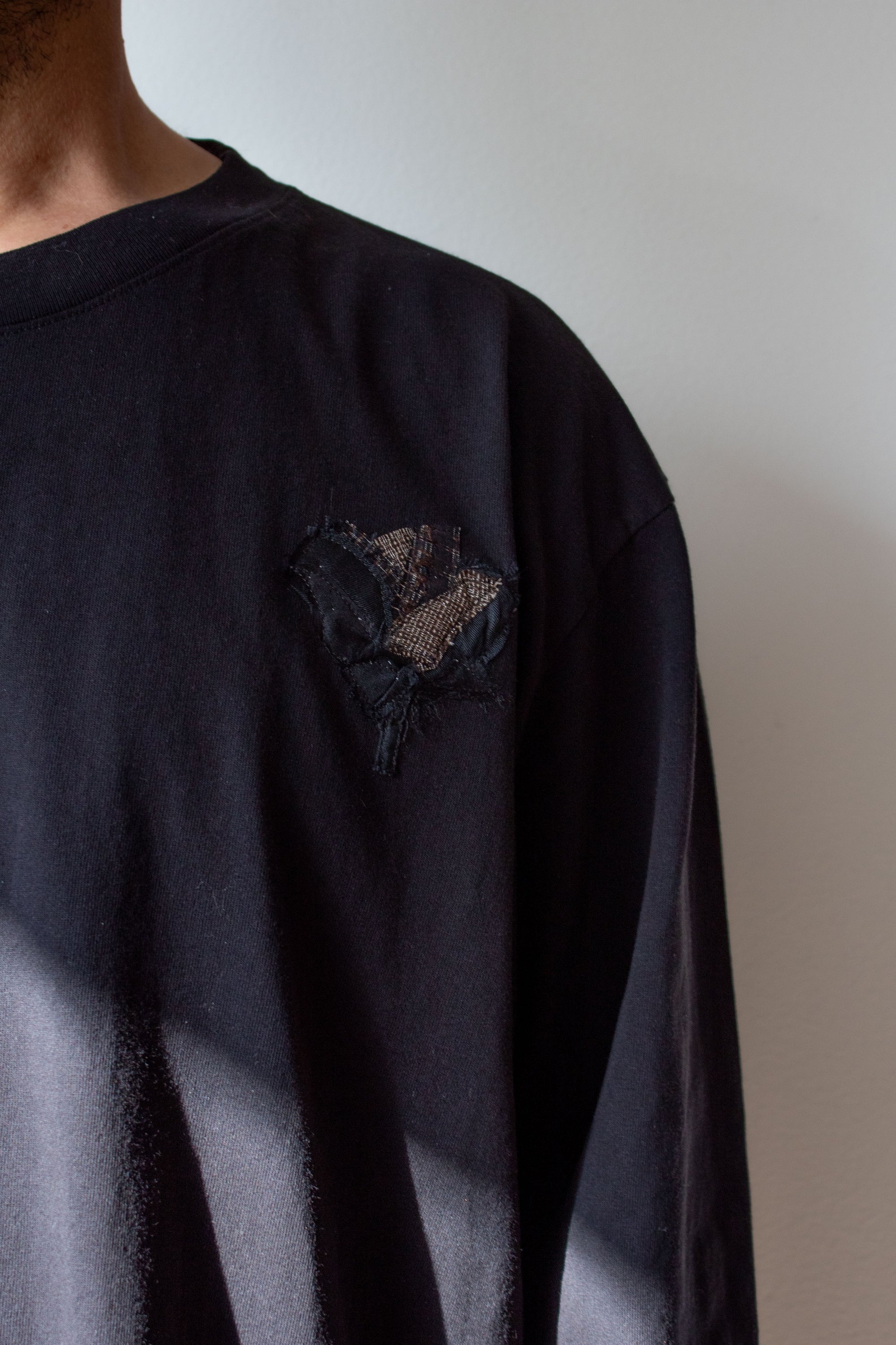 N° 355 pressed flower long sleeve T-shirt - sumi black