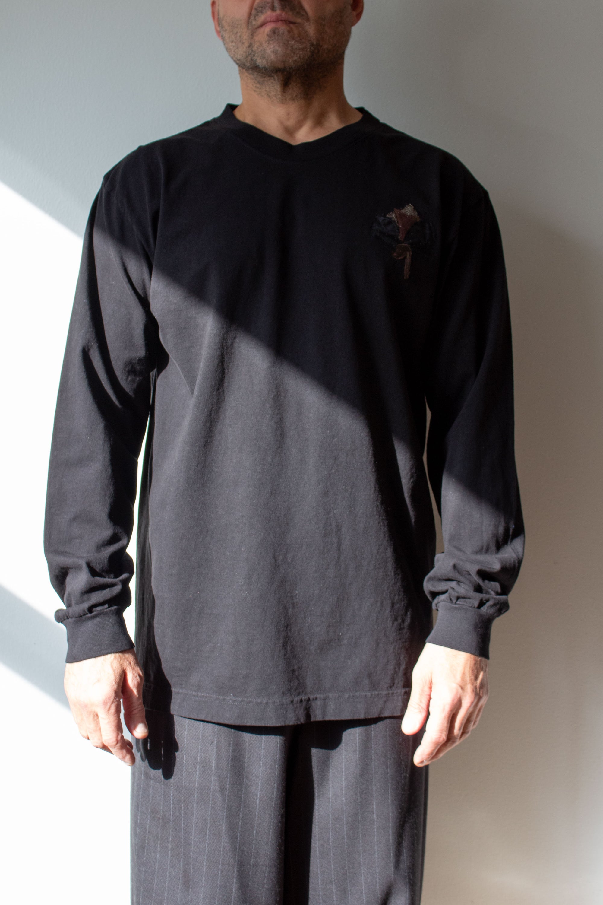 N° 355 pressed flower long sleeve T-shirt - sumi black