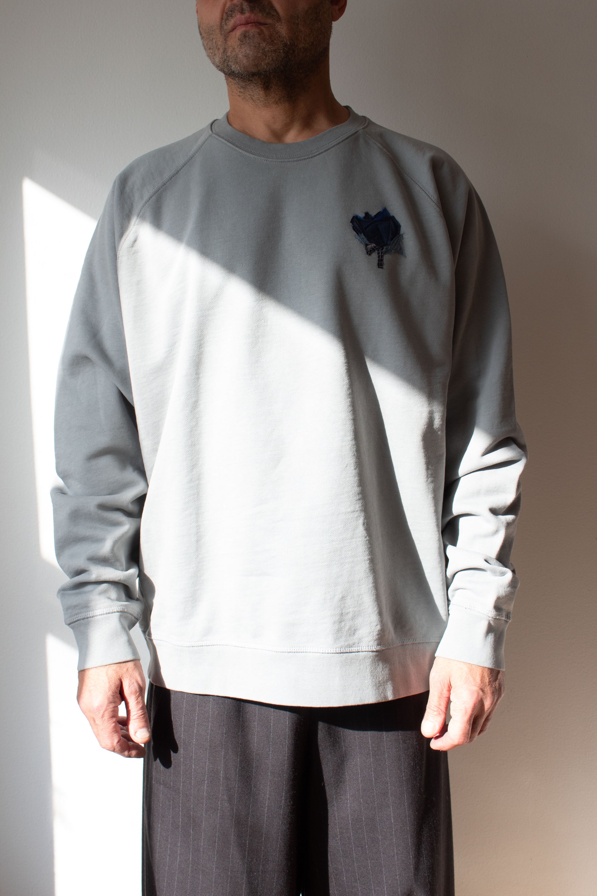N° 356 pressed flower heavyweight sweatshirt - mizu blue