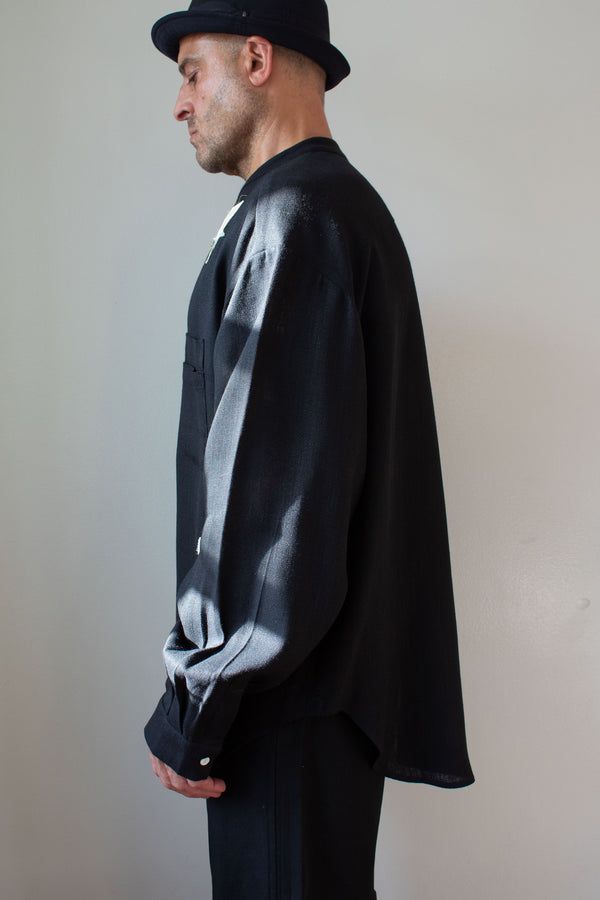 N° 224  banded collar shirt - sumi black/yuki white