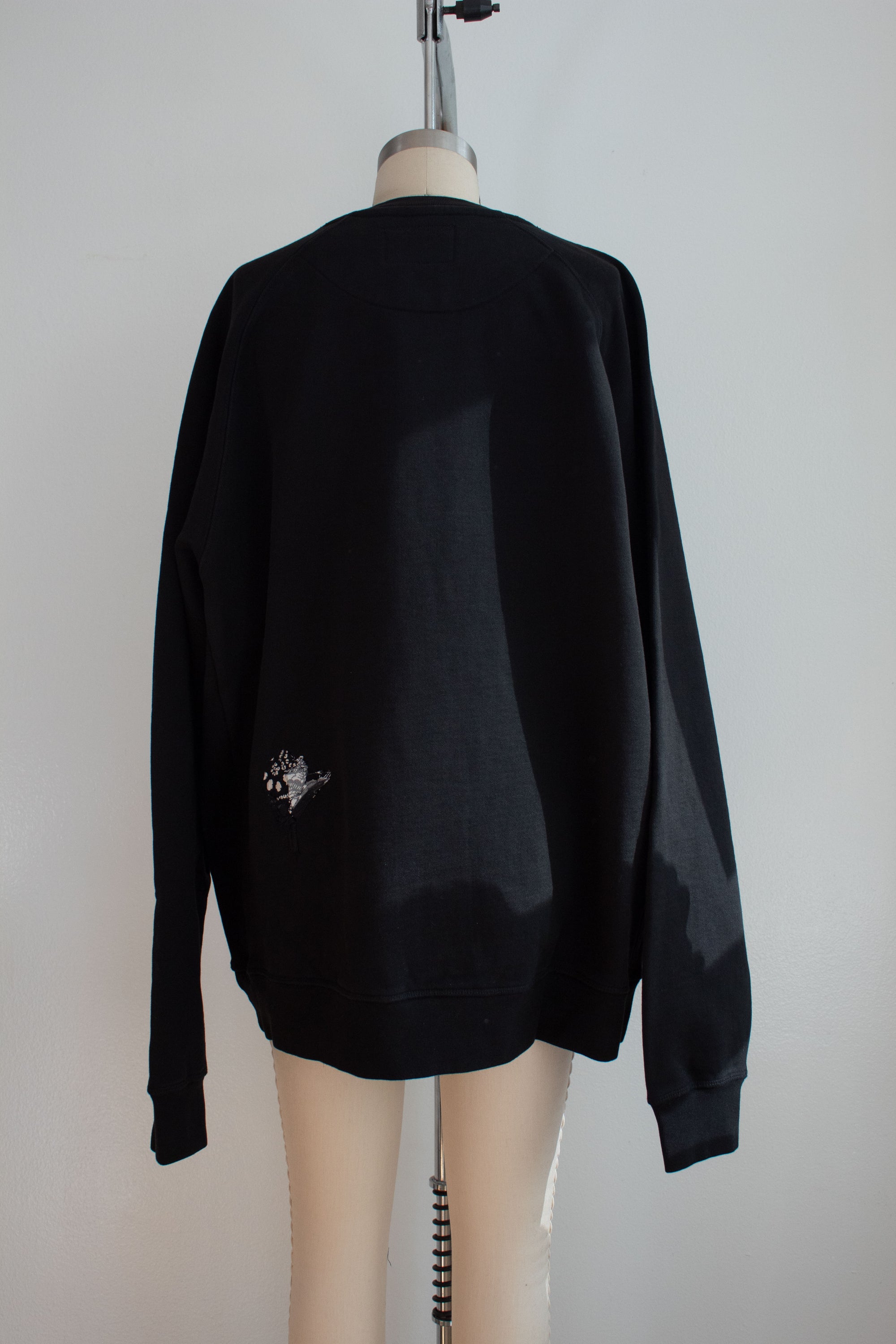 N° 356 multi pressed flower heavyweight sweatshirt - sumi black/yuki white