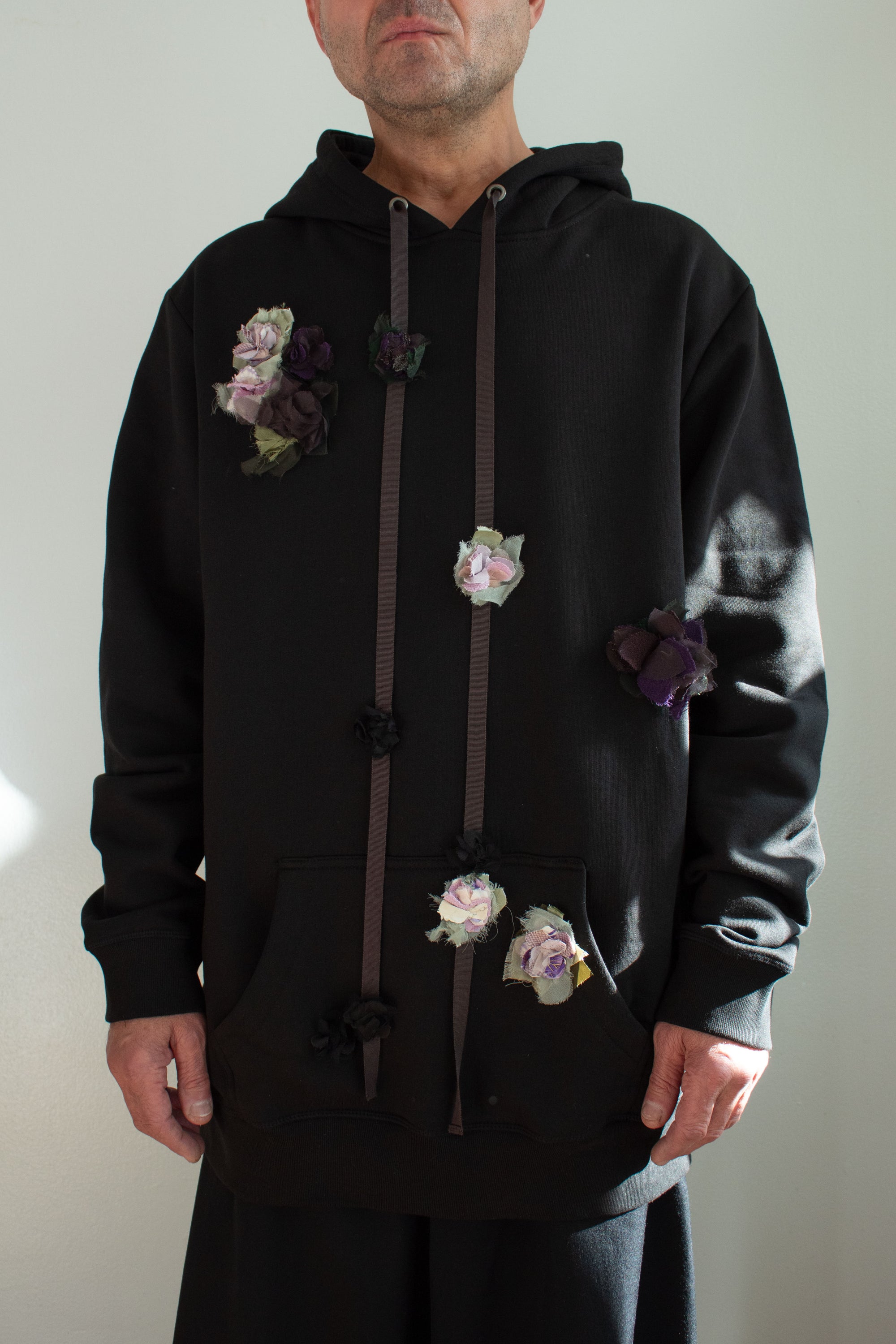 N° 306 multi crushed blooms hoodie - nasu eggplant