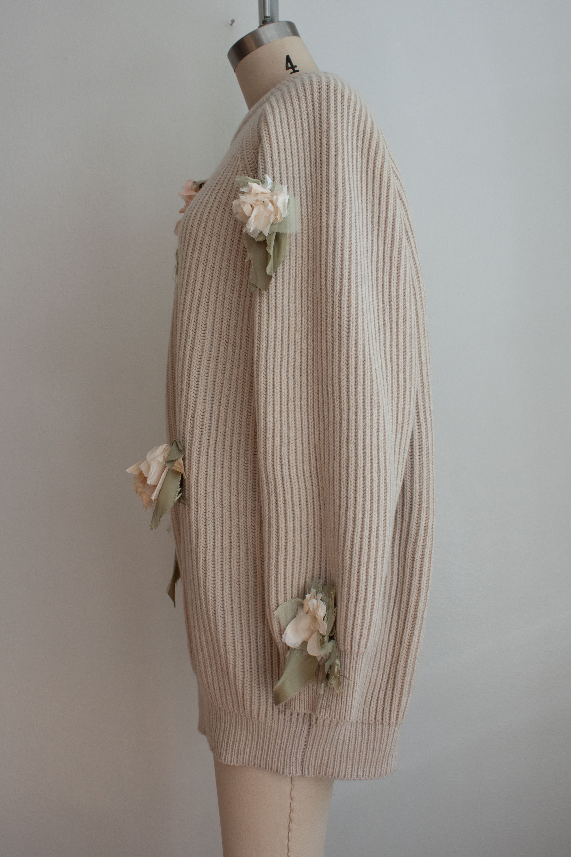 N° 64 fisherman garden sweater 1 - ishi stone