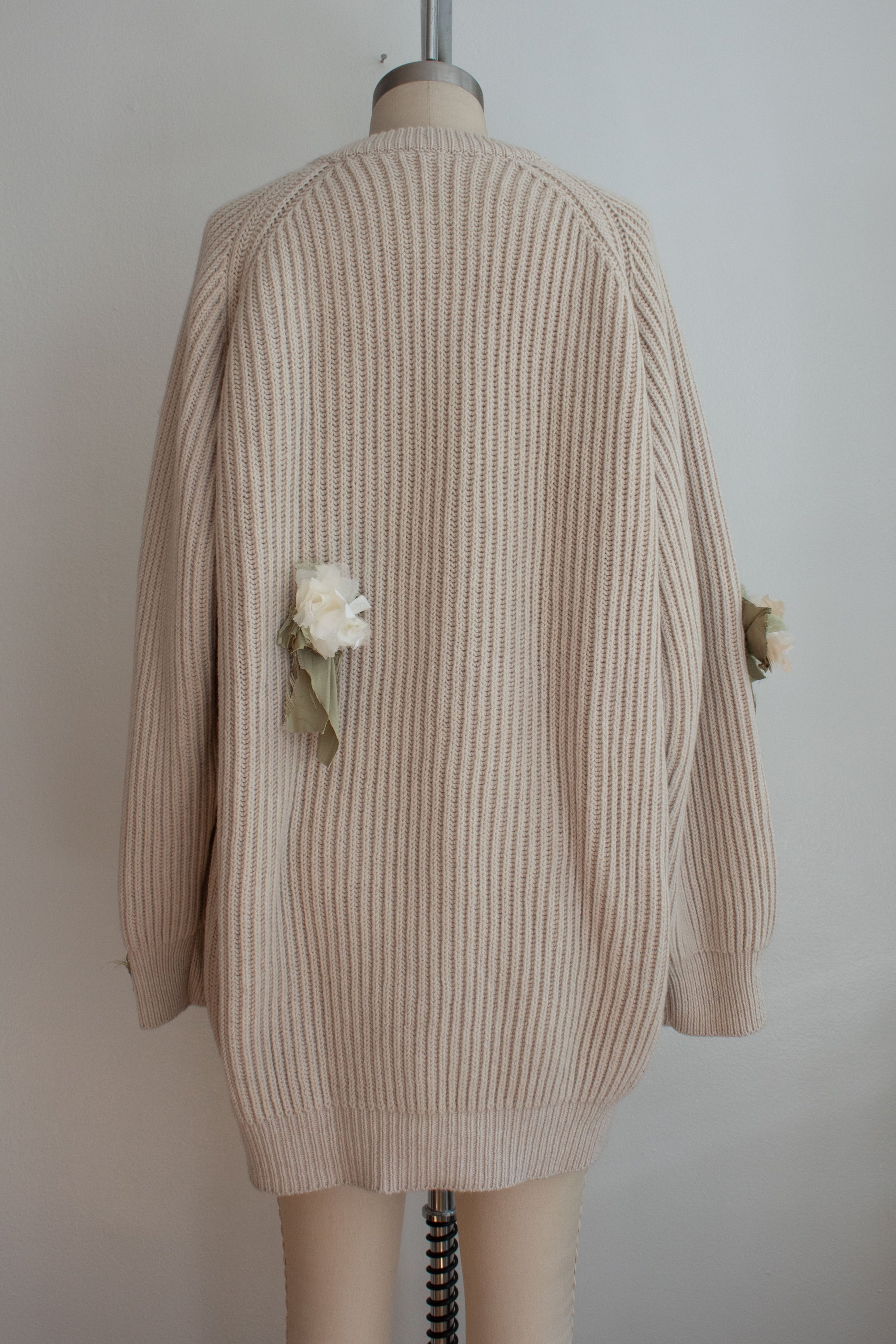 N° 64 fisherman garden sweater 1 - ishi stone