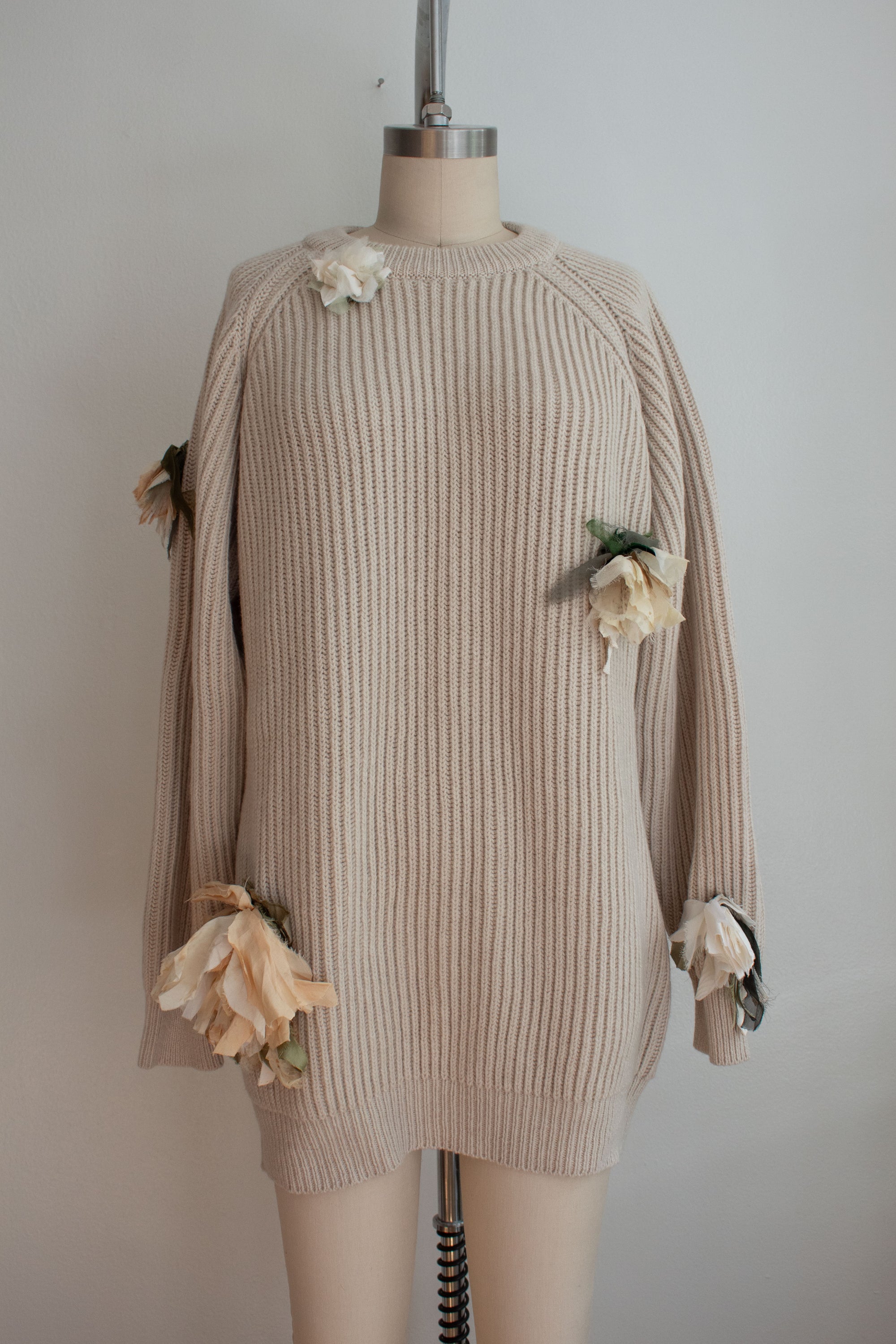 N° 64 fisherman garden sweater 2 - ishi stone