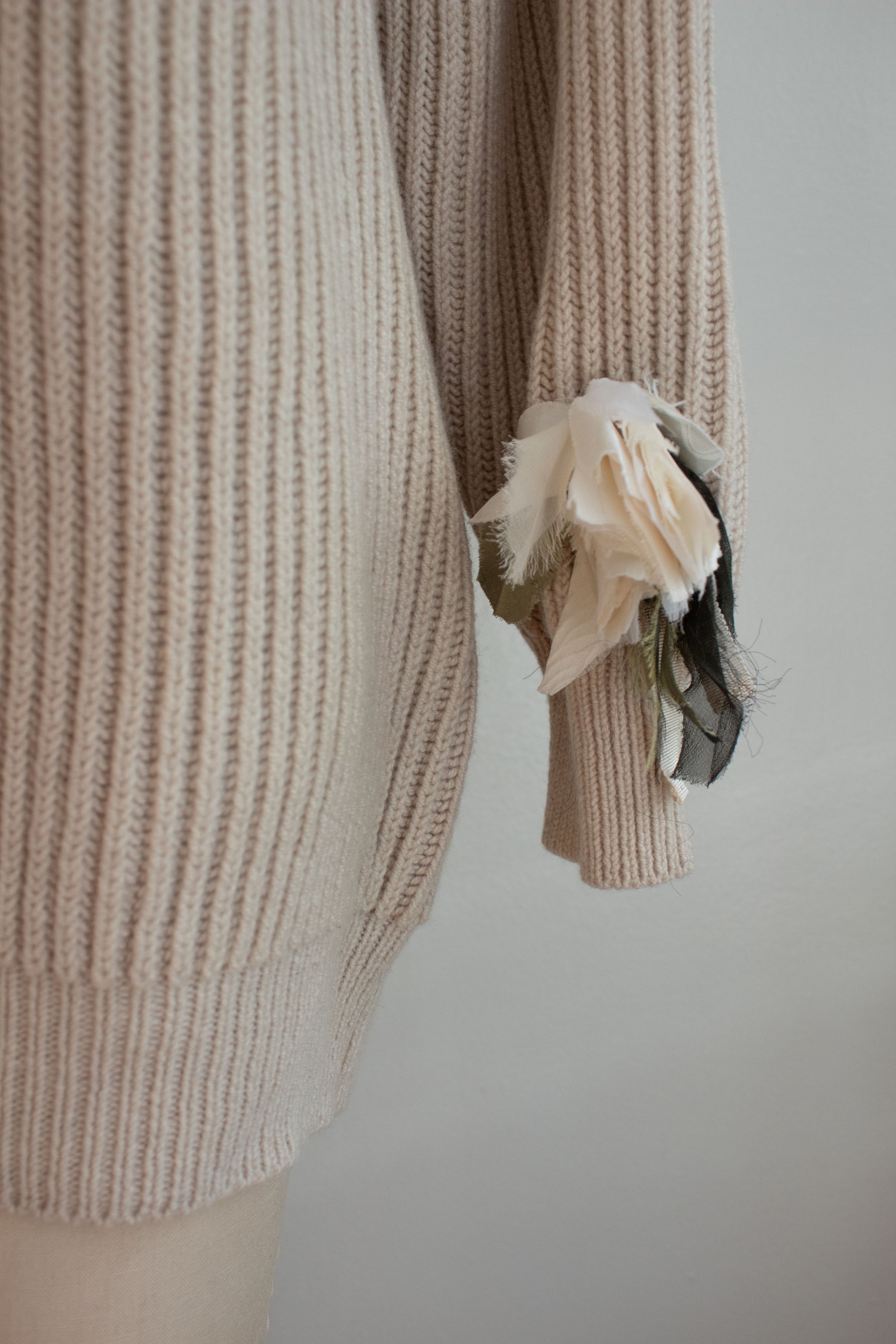 N° 64 fisherman garden sweater 2 - ishi stone