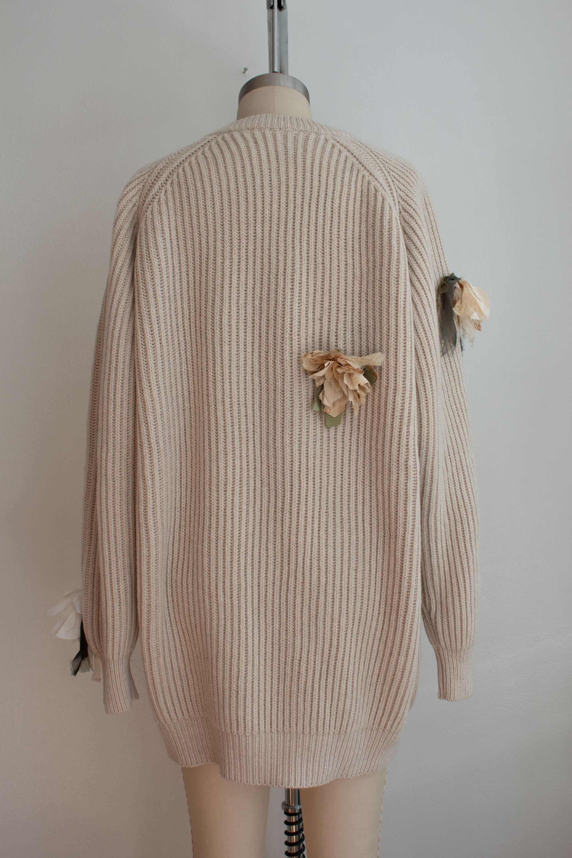 N° 64 fisherman garden sweater 2 - ishi stone