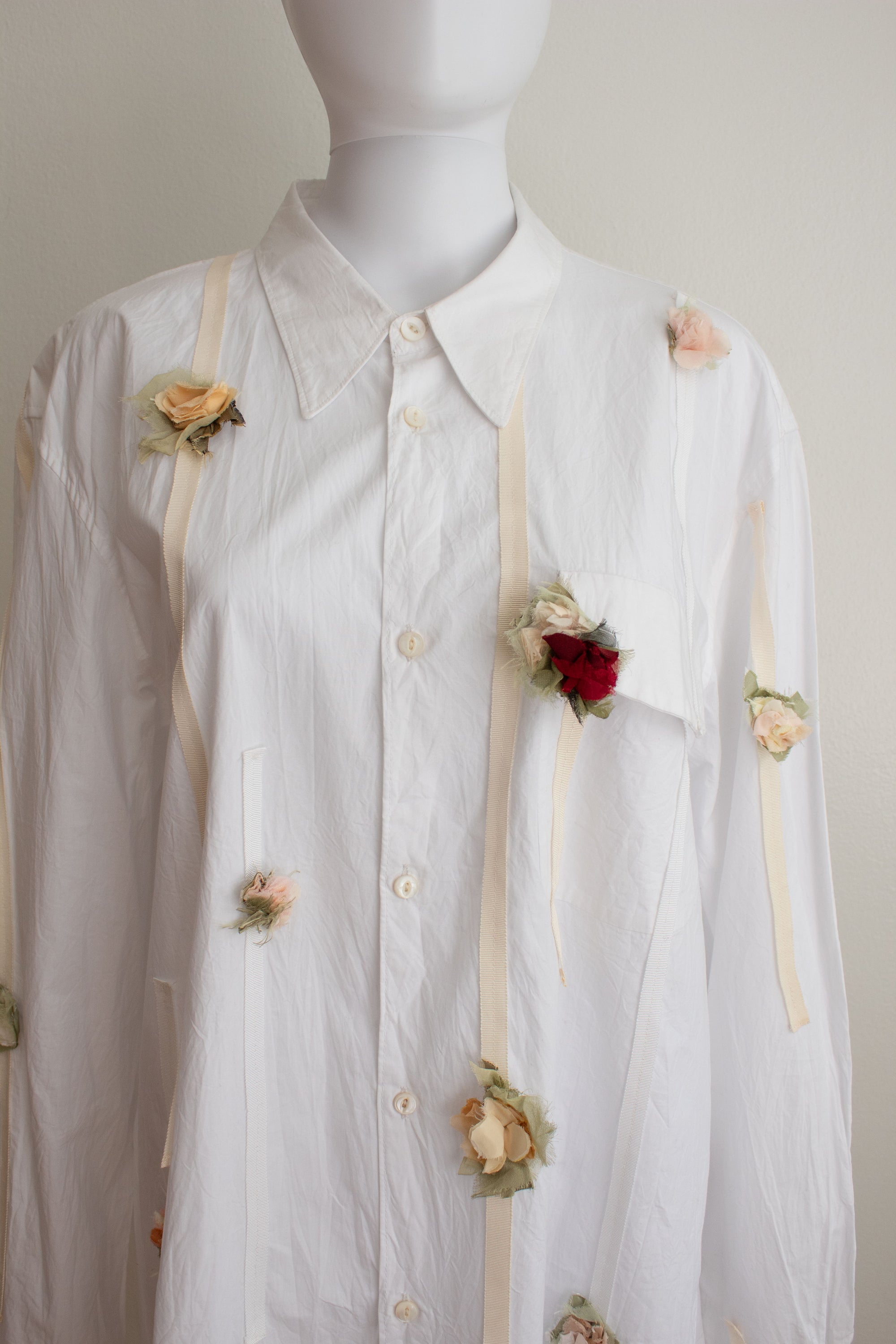 N° 19 dripping handmade crushed blooms - yuki white - L