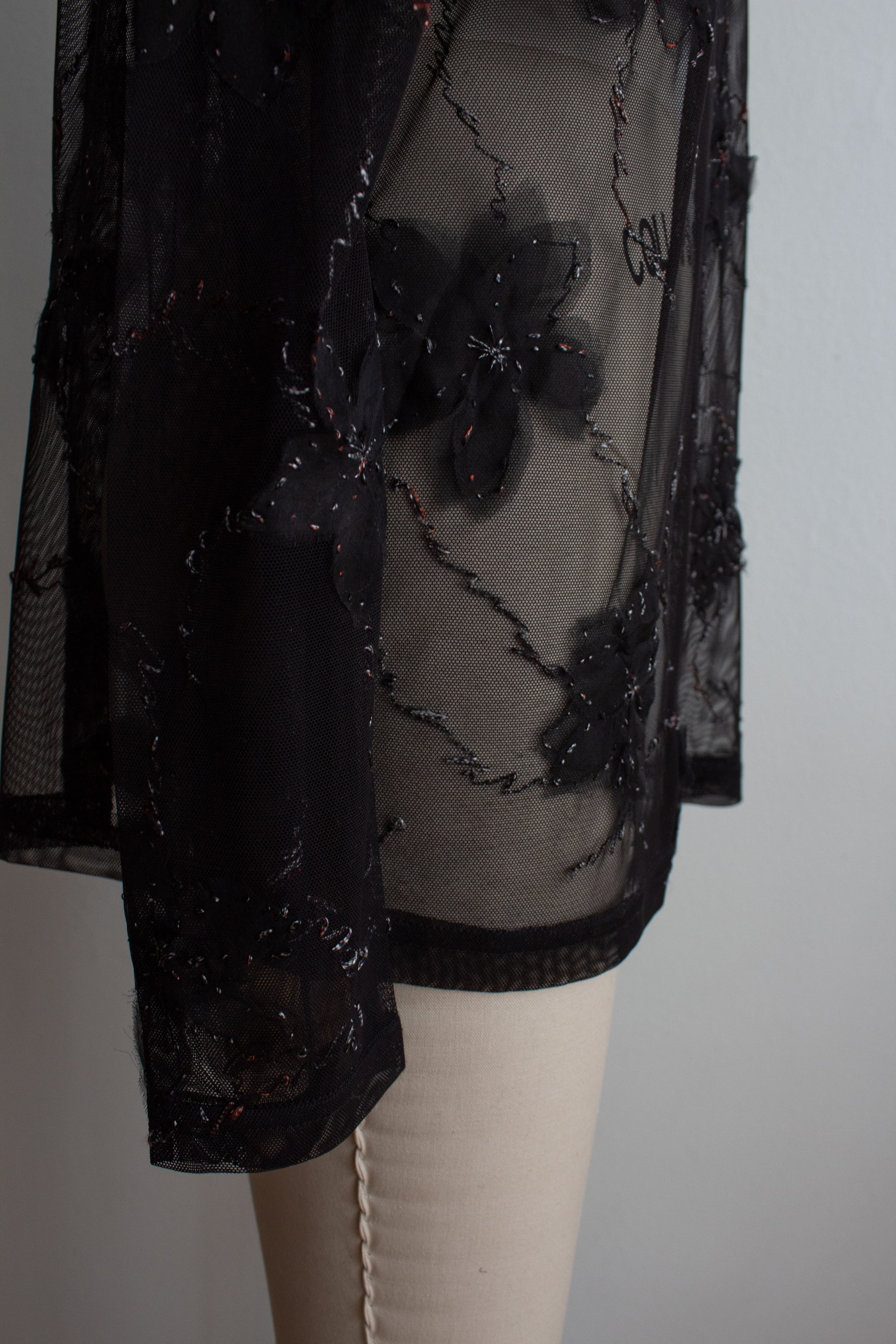 N° 73 constellation flowers long sleeve - sumi black