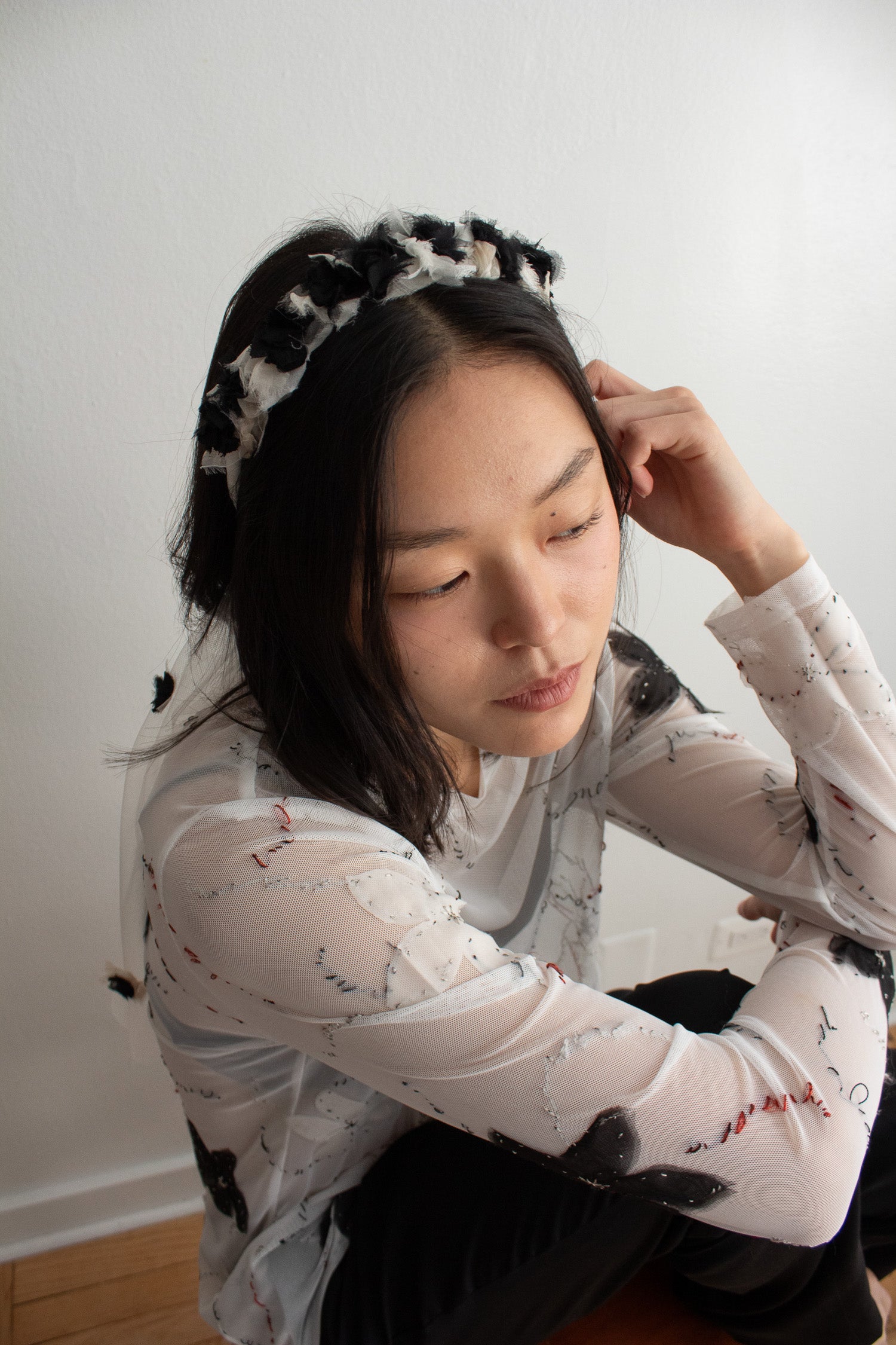 N° 91 crushed blooms headscarf- yuki white