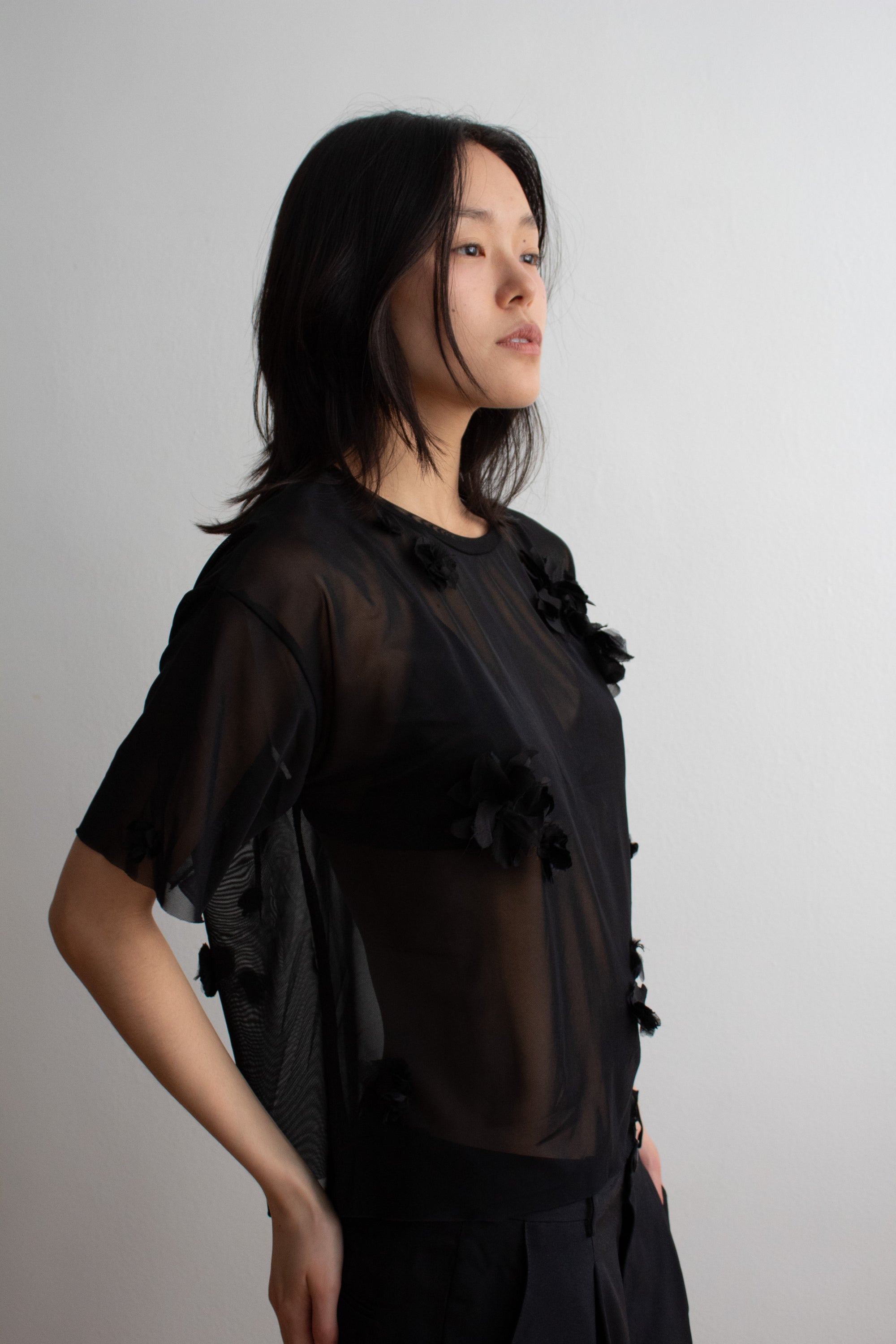 N° 94 crushed blooms oversized top - sumi black
