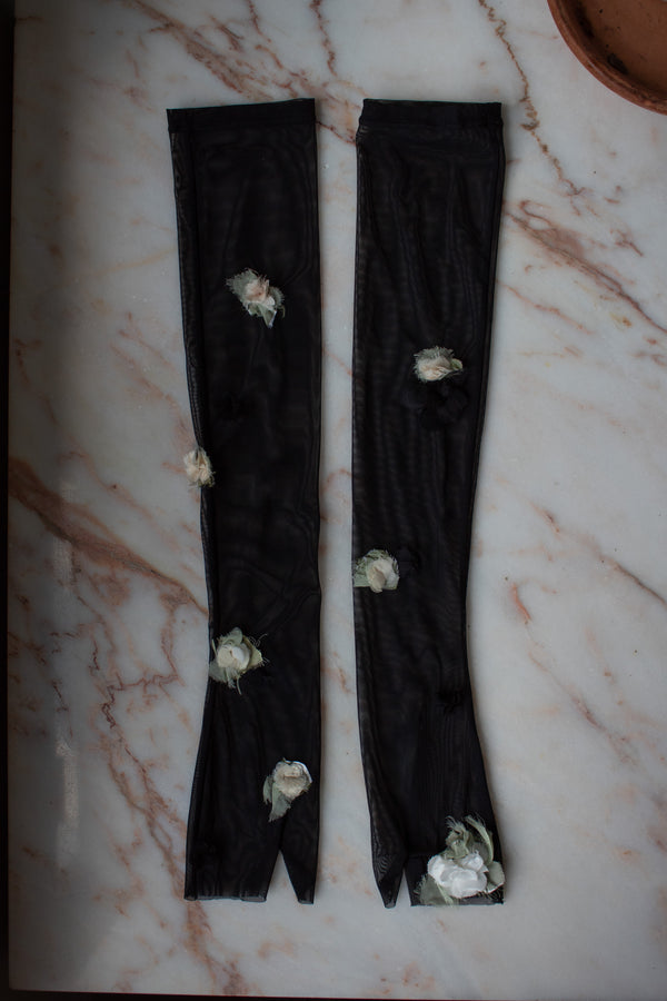 N° 90 crushed blooms fingerless gloves- yuki white