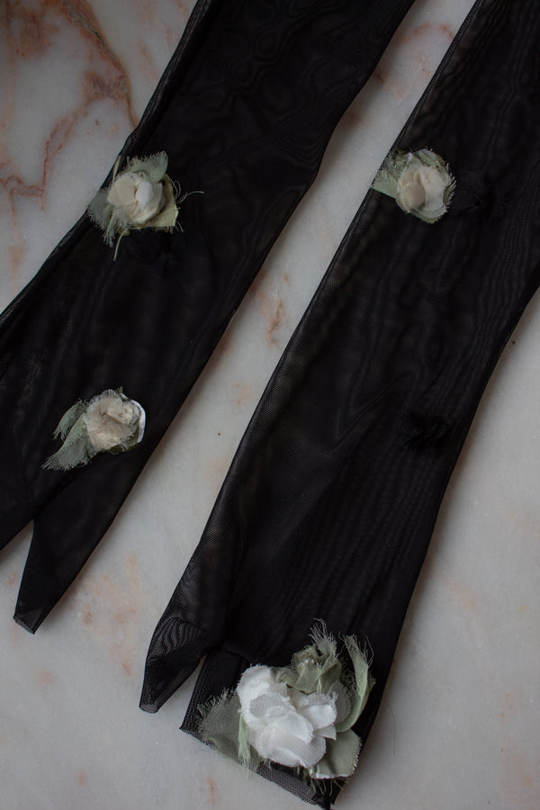 N° 90 crushed blooms fingerless gloves- yuki white